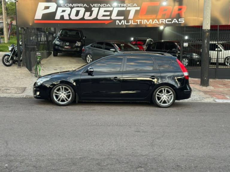 HYUNDAI - I30 CW - 2010/2010 - Preta - R$ 49.900,00