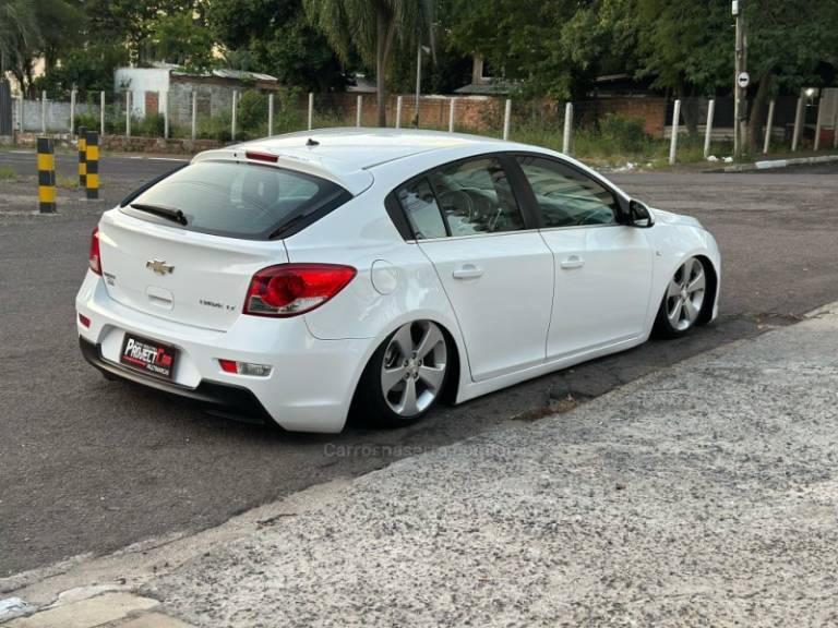 CHEVROLET - CRUZE - 2014/2014 - Branca - R$ 65.900,00