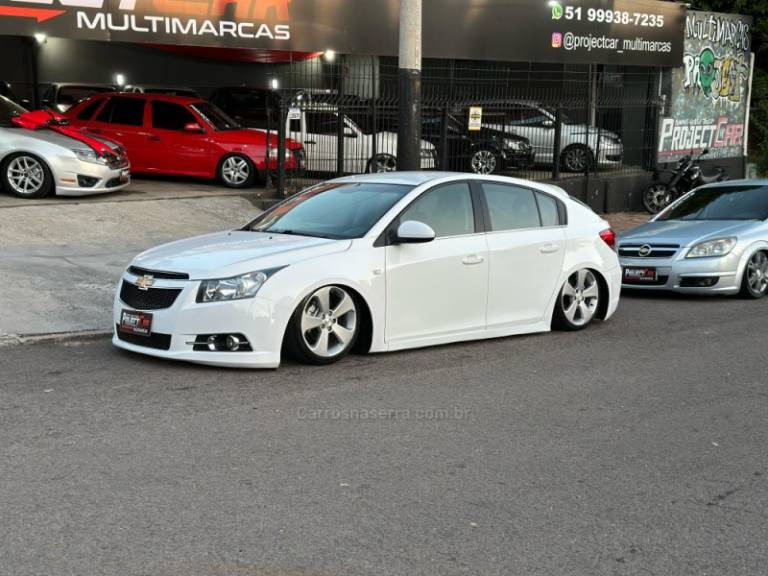 CHEVROLET - CRUZE - 2014/2014 - Branca - R$ 65.900,00
