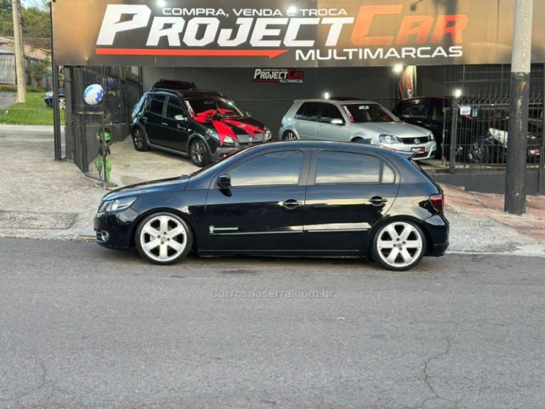 VOLKSWAGEN - GOL - 2011/2011 - Preta - R$ 37.900,00